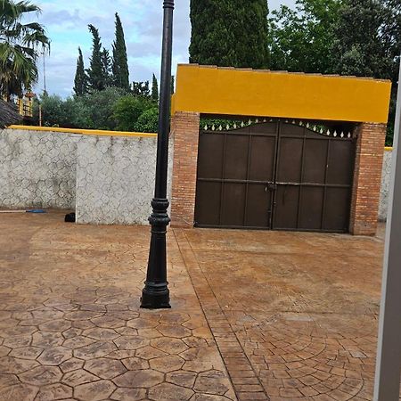 Chalet El Campillo Sevilla Eksteriør bilde